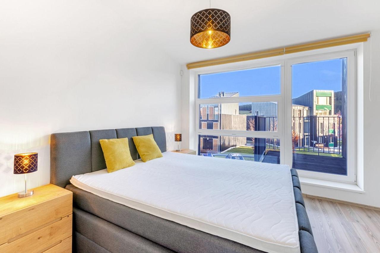 Miky Apartman Klinovec Garden Лоучна-под-Клиновцем Экстерьер фото